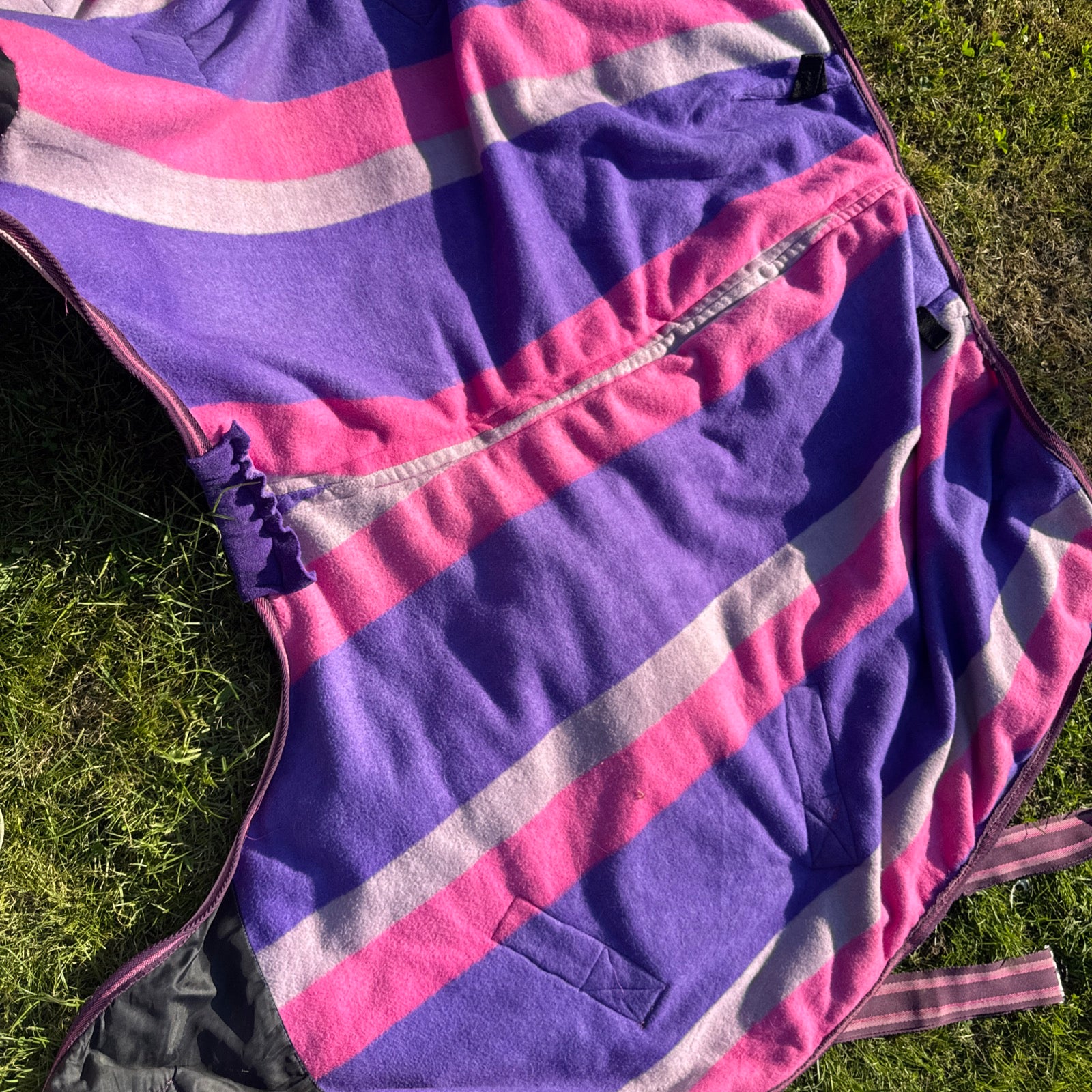 Loveson 4’3 Candy Pink Purple Fleece Rug - Free Postage