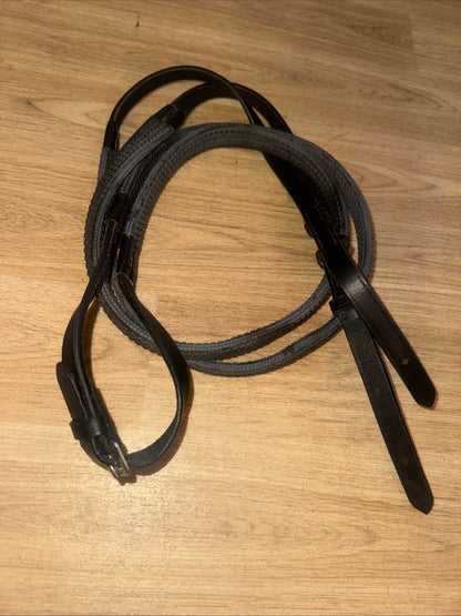 Black Rubber 48” Reins #349 | Second Hand Tack