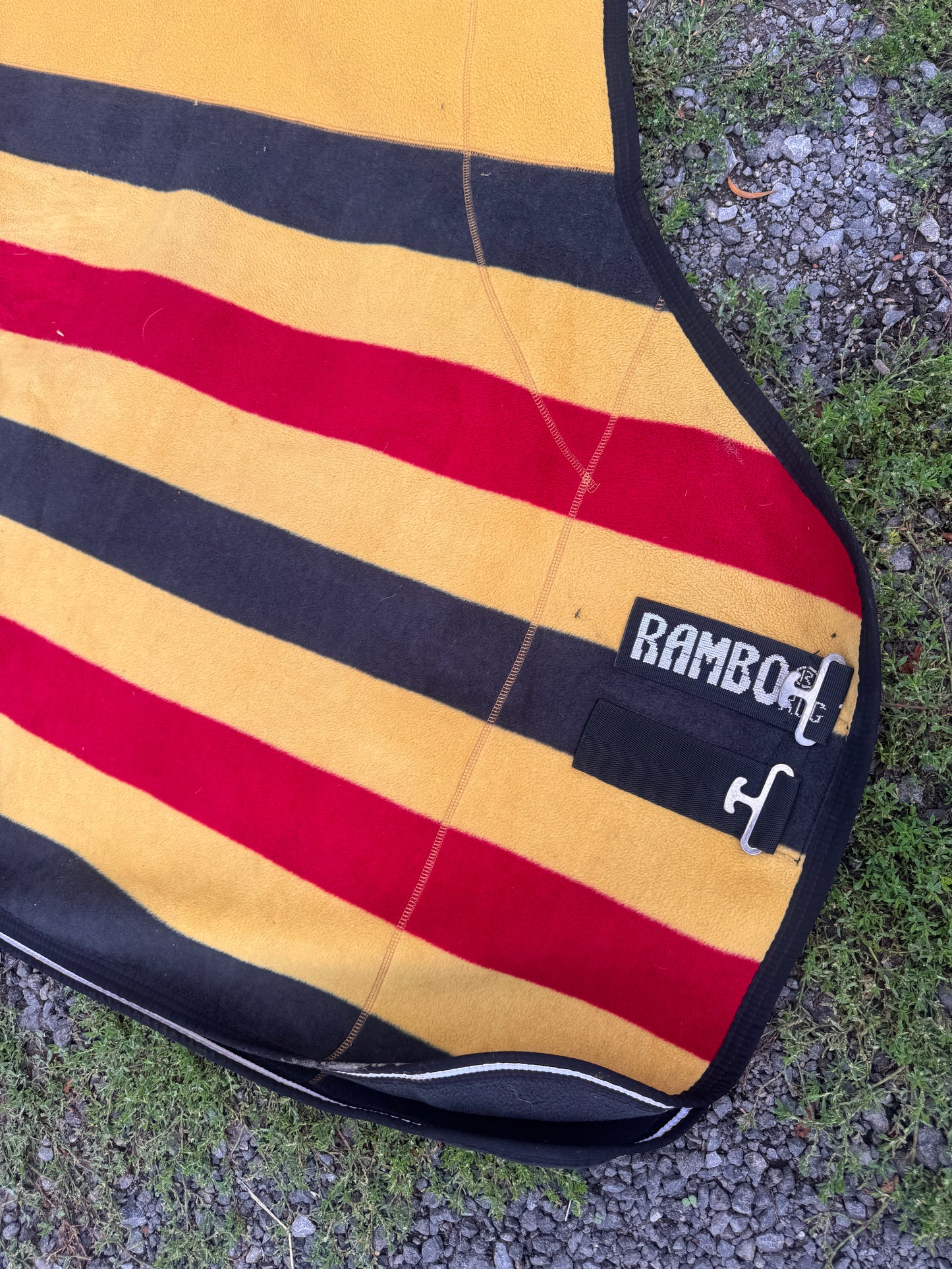 Rambo Newmarket Fleece Rug 6’3 | Second Hand Cob Horse Tack