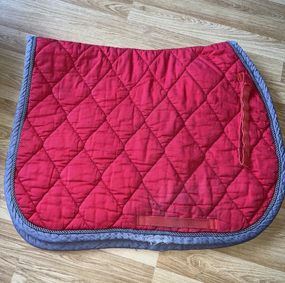 BR Holland Red Full Saddle Pad
