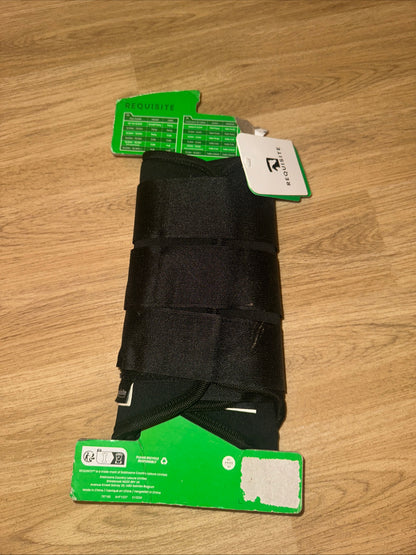 Requisite Full Size Brushing Boots - Free Postage