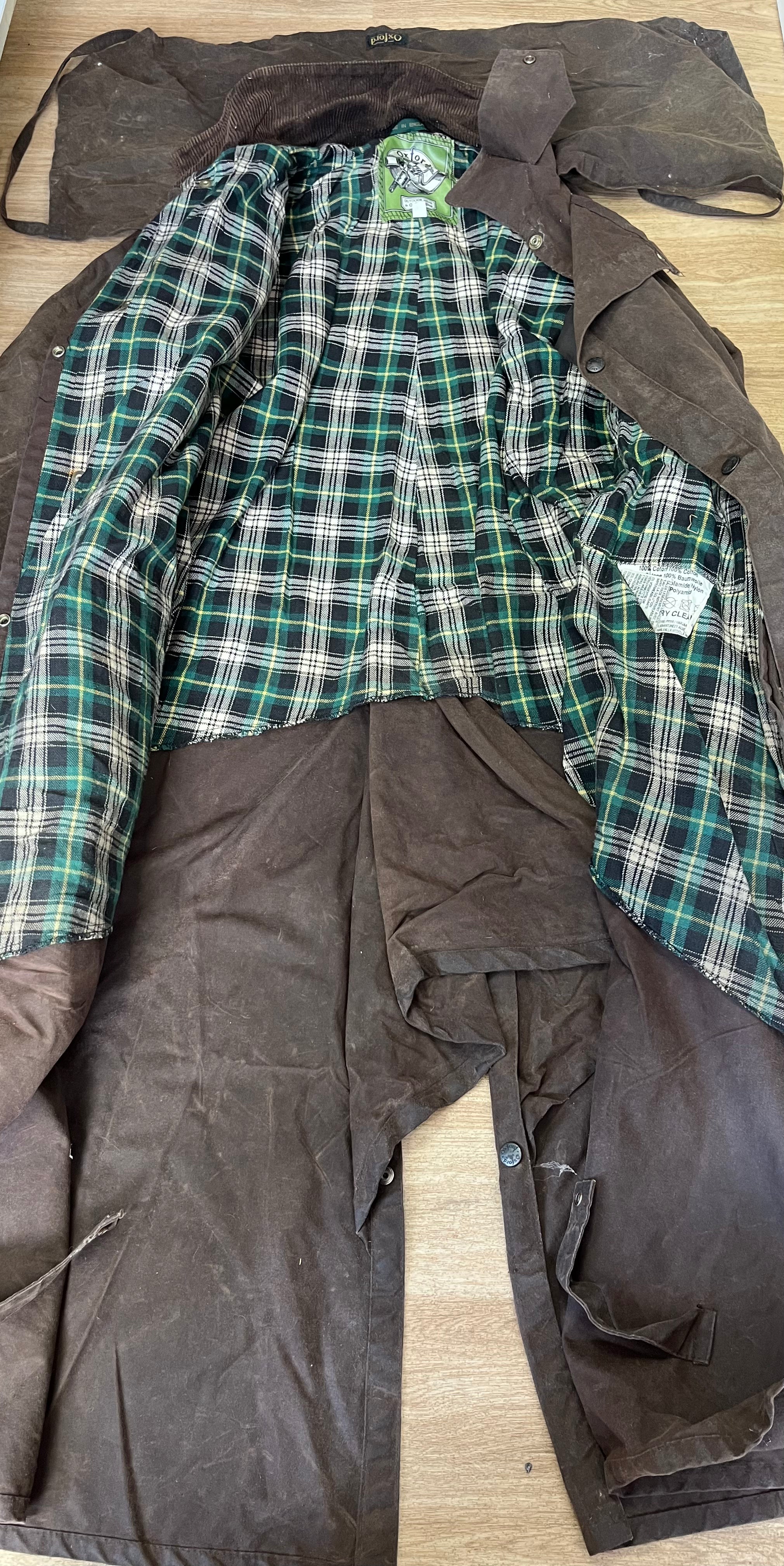 Oxford Long Wax Riding Coat Size Large