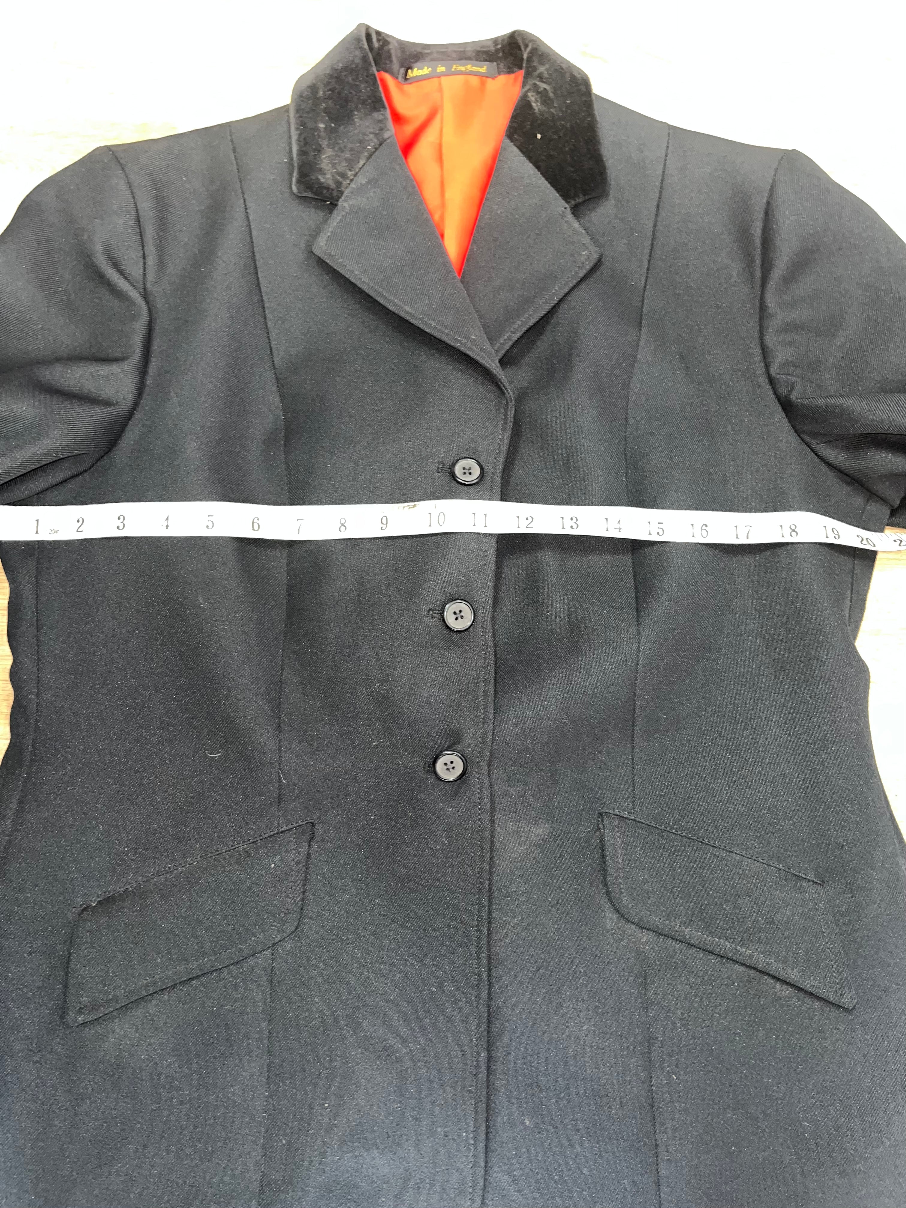 Black Show Jacket 40”