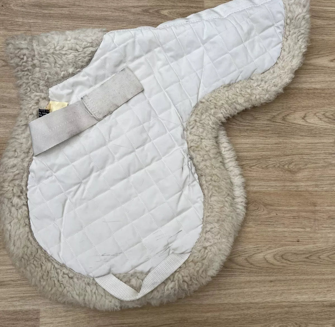 White Size - Cob Pure Wool Numnah
