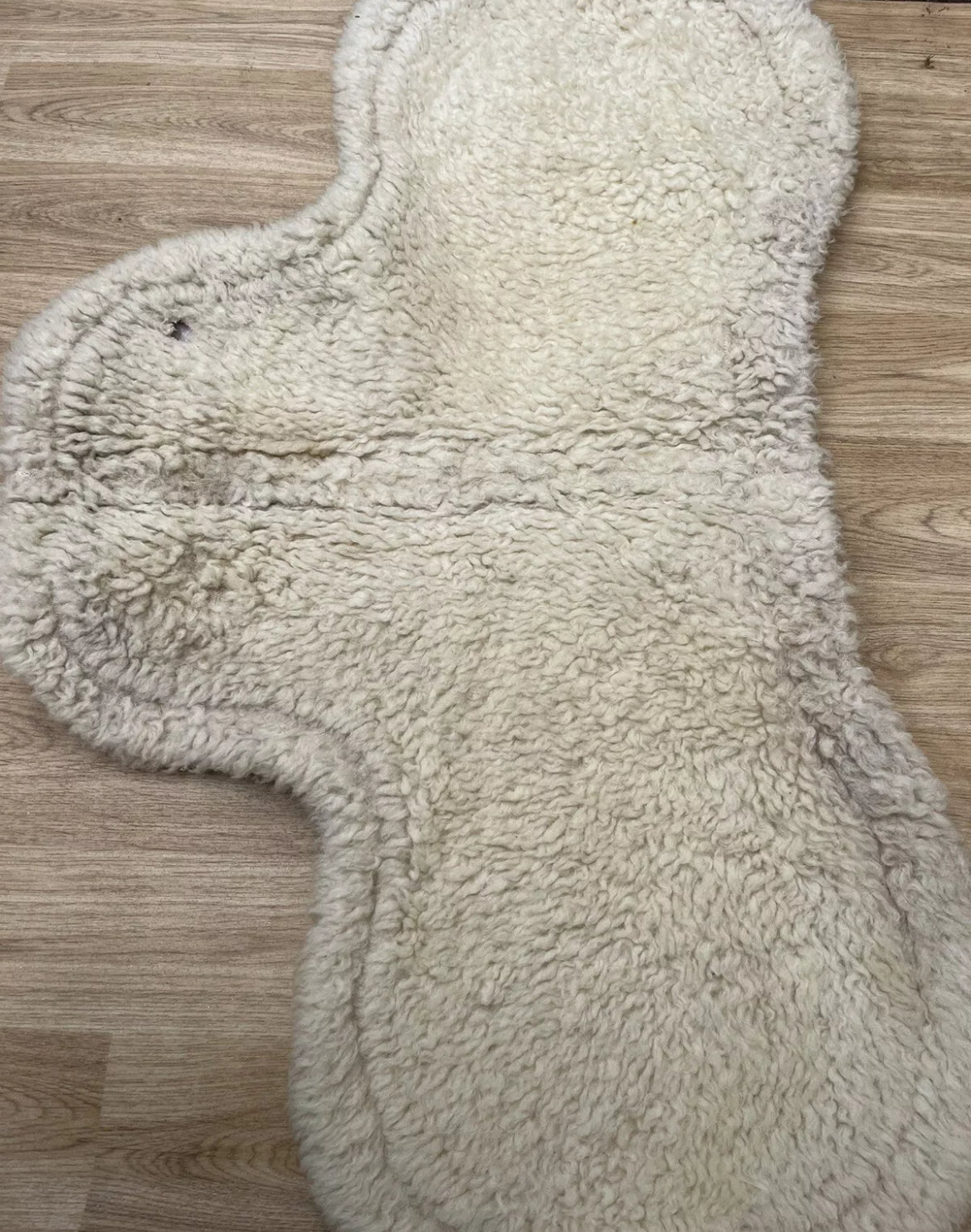 White Size - Cob Pure Wool Numnah