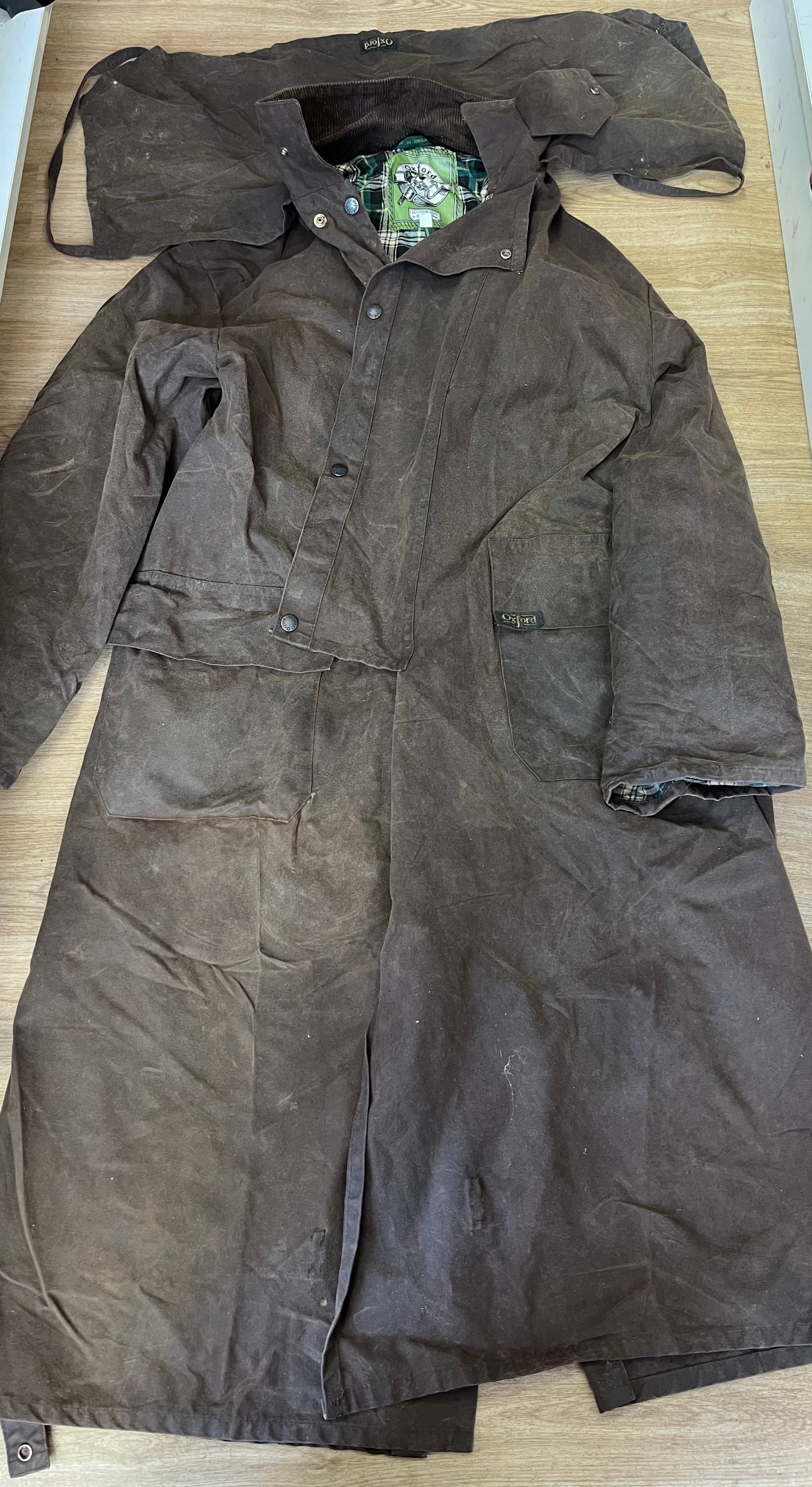 Oxford Long Wax Riding Coat Size Large