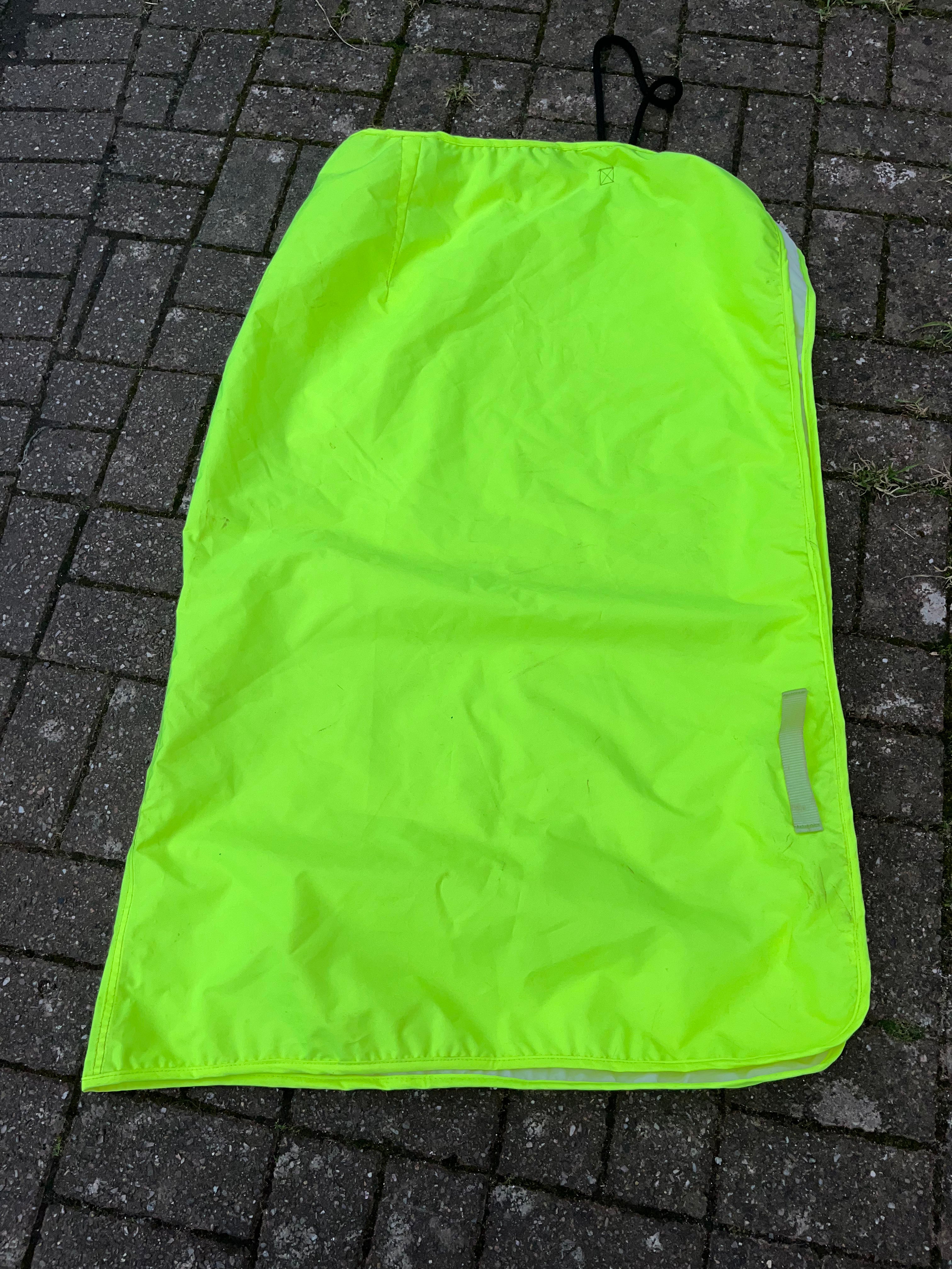 Hi Viz Exercise Sheet Pony