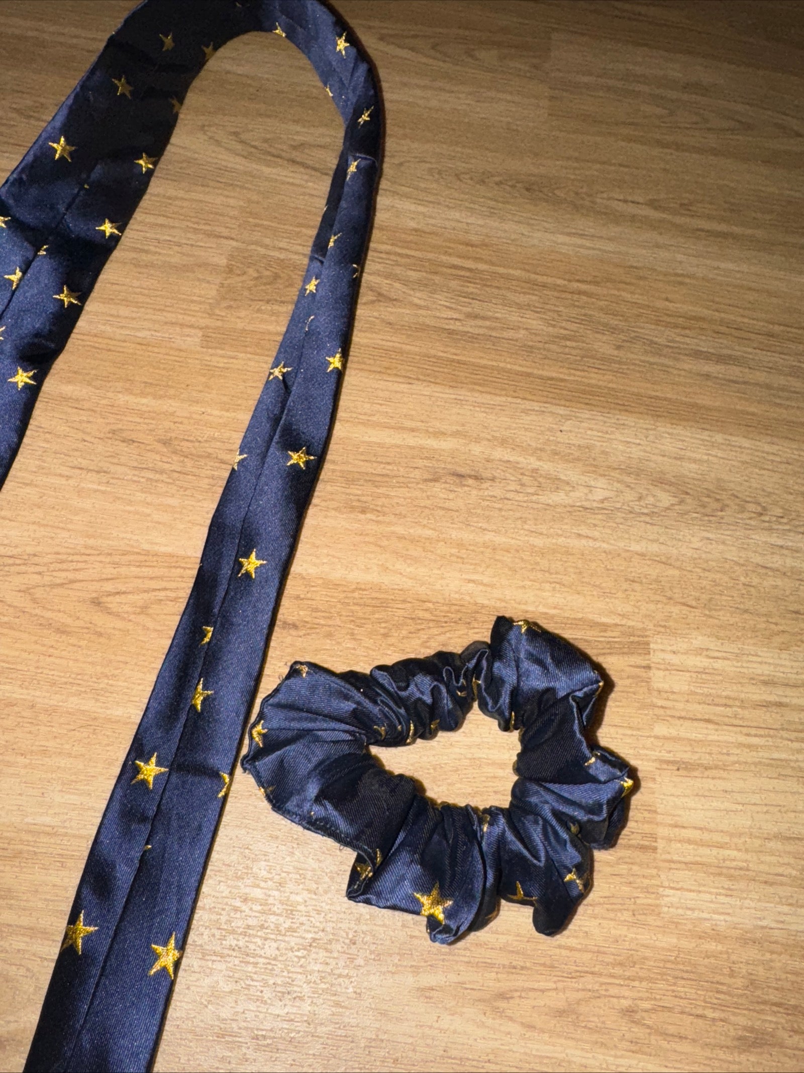 Equetech Navy Gold Stars Childs Tie & Scrunchie