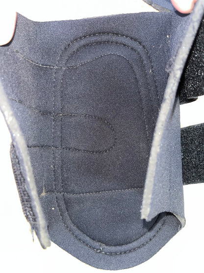Wyvern Neoprene Brushing Boots Size Medium