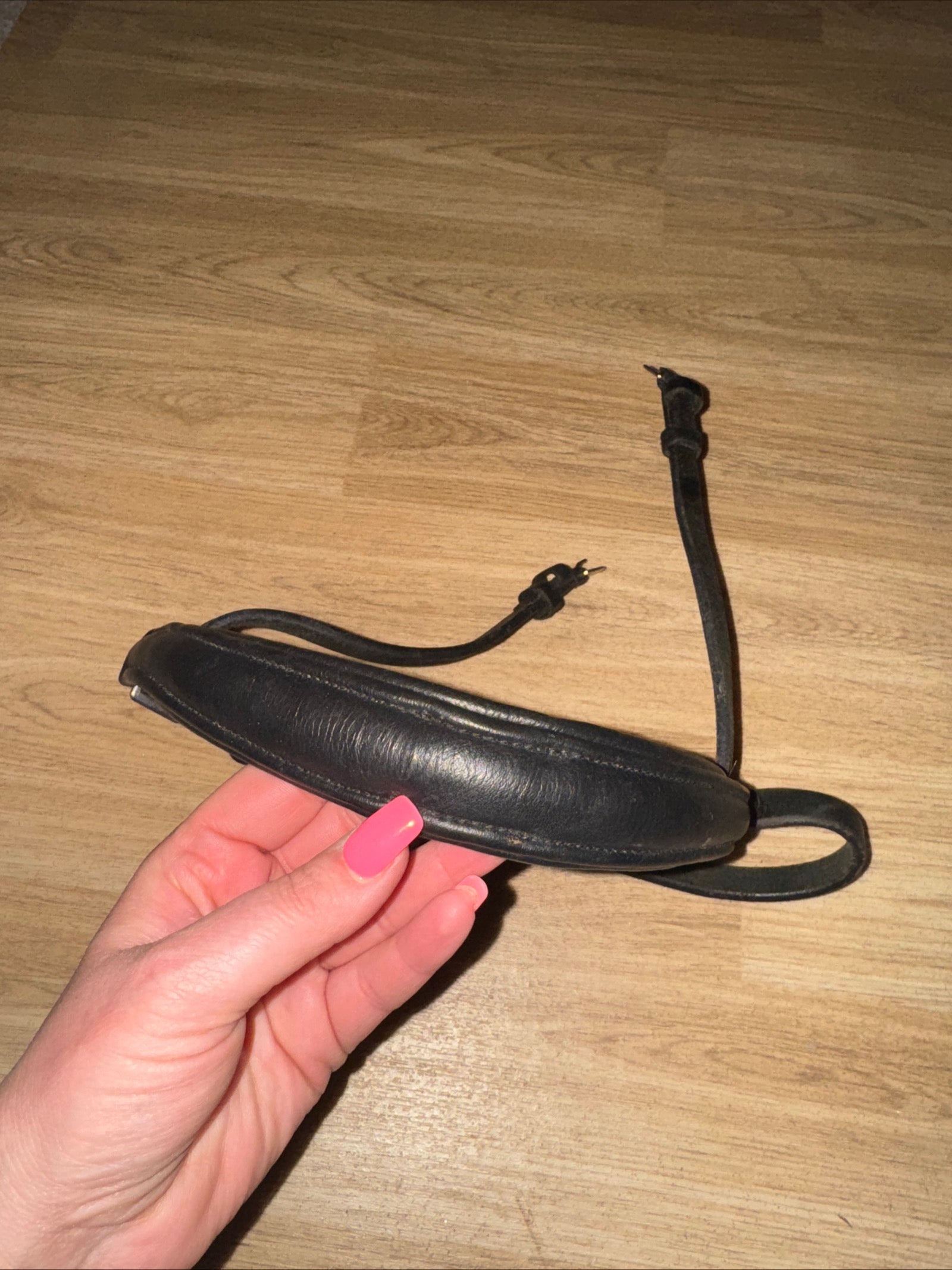 Butter Soft Padded Cavason Noseband - MONOCROWN ATTACHMENTS