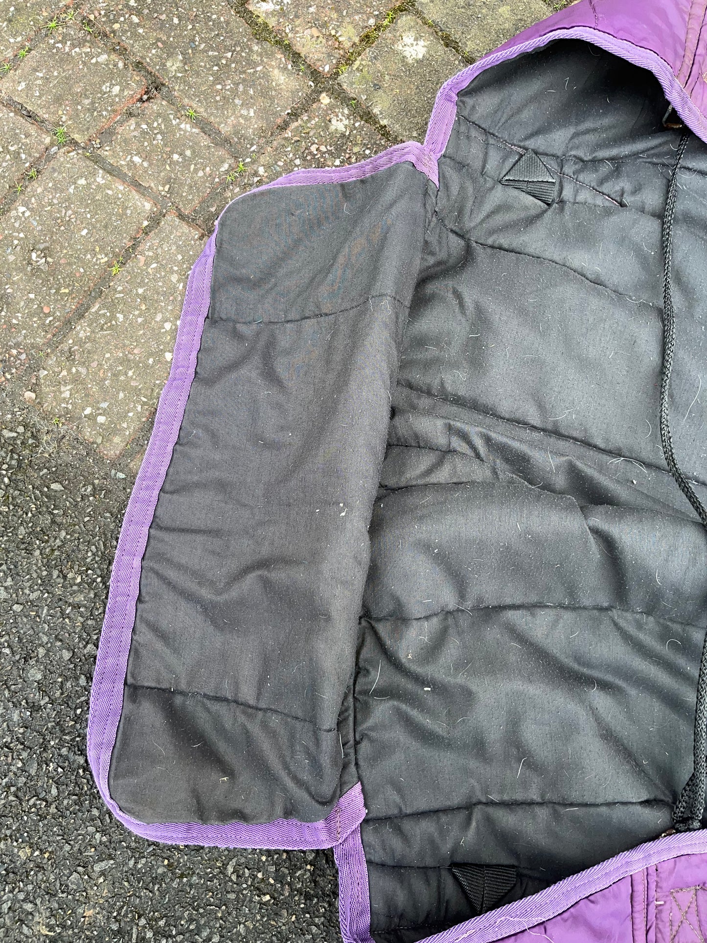 Stable Rug 250g 6’3