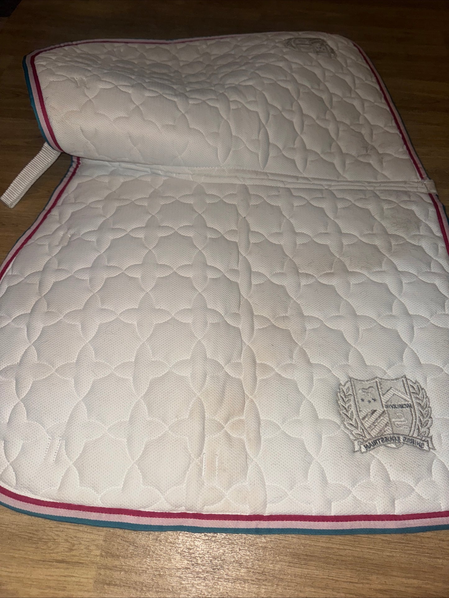 Shires Wessex Cob/Full White Saddle Pad