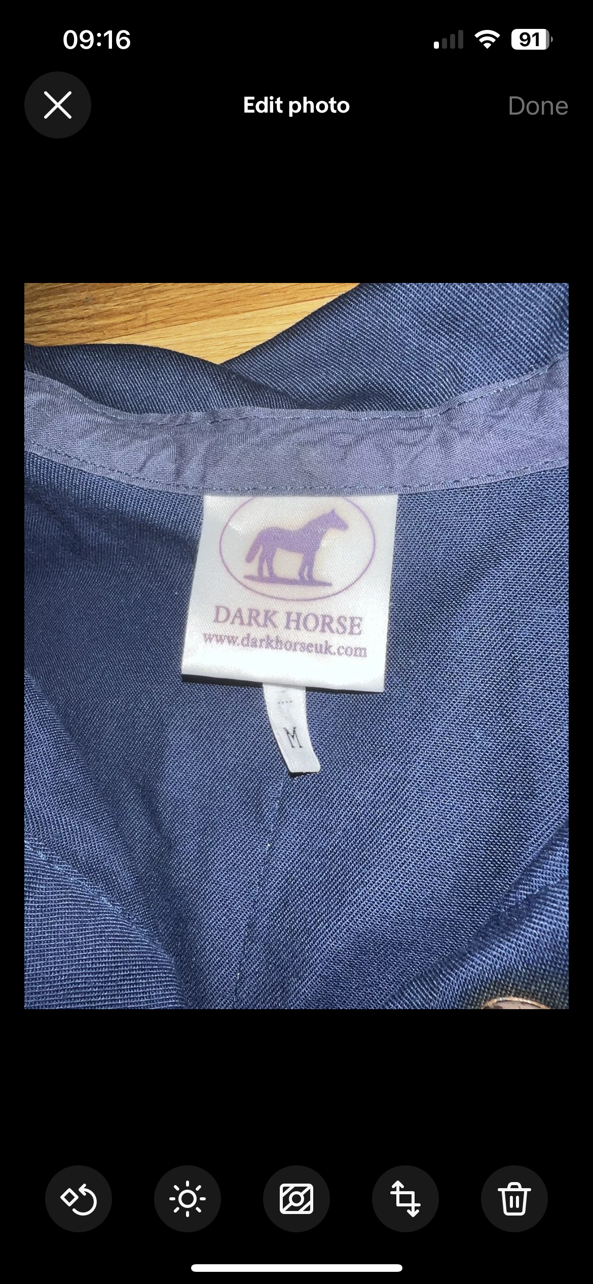 Dark Horse Quarter Xc Shirt Size Medium