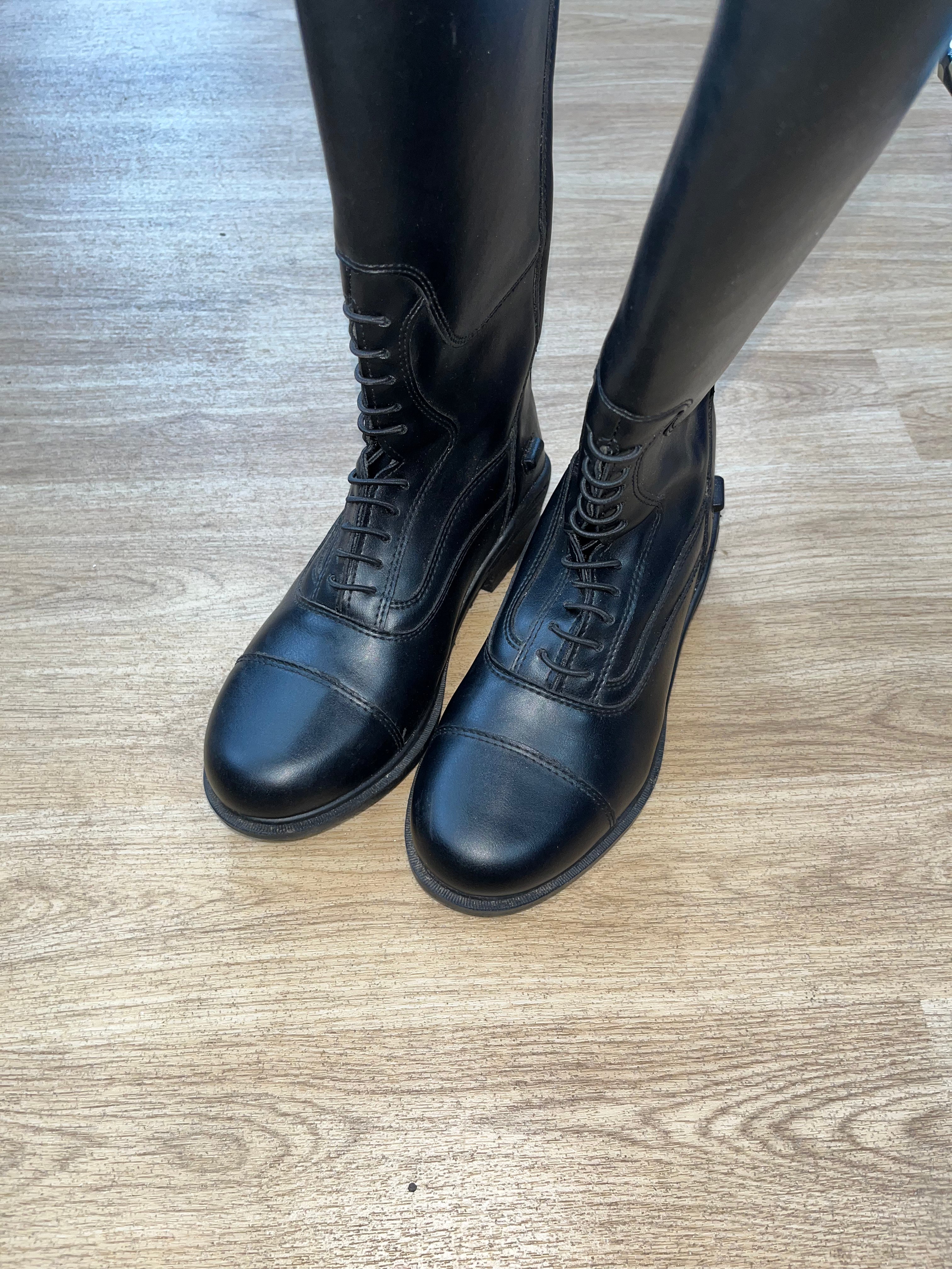 Bow And Arrow Children’s Long Zip Riding Boots Size 37