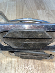 Bent Leg Stirrups 4.1/4”
