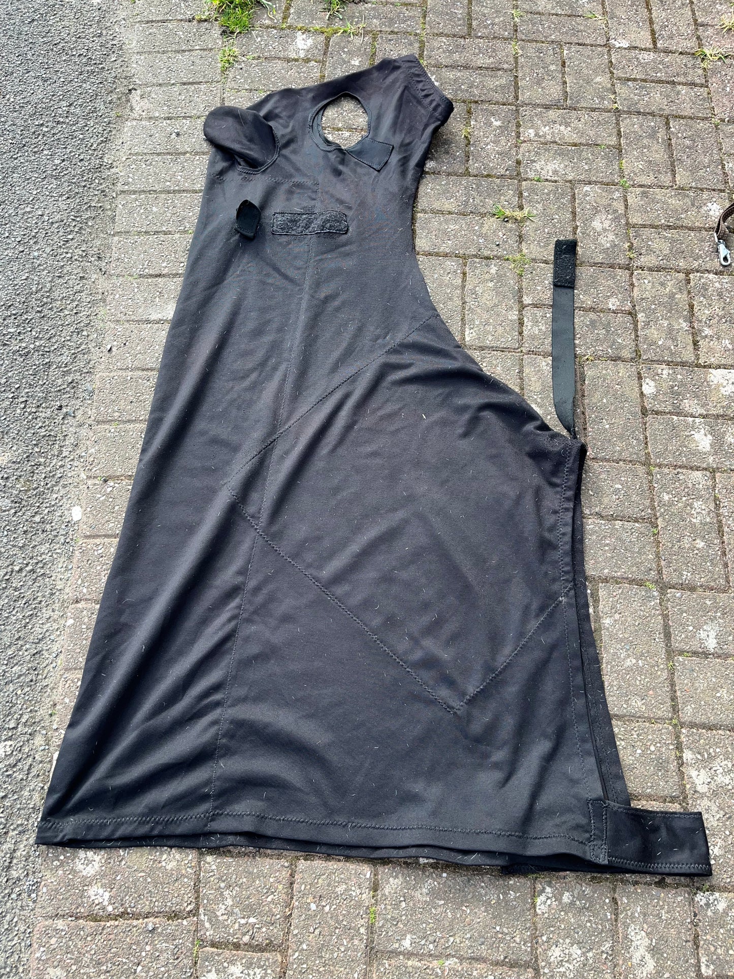 Snuggy Hood Full Face And Body Size Medium Black