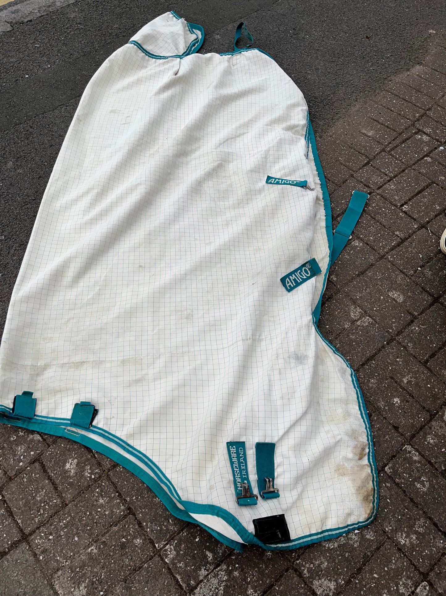 Rhino Horseware Ireland Stable Sheet And Neck 6’3