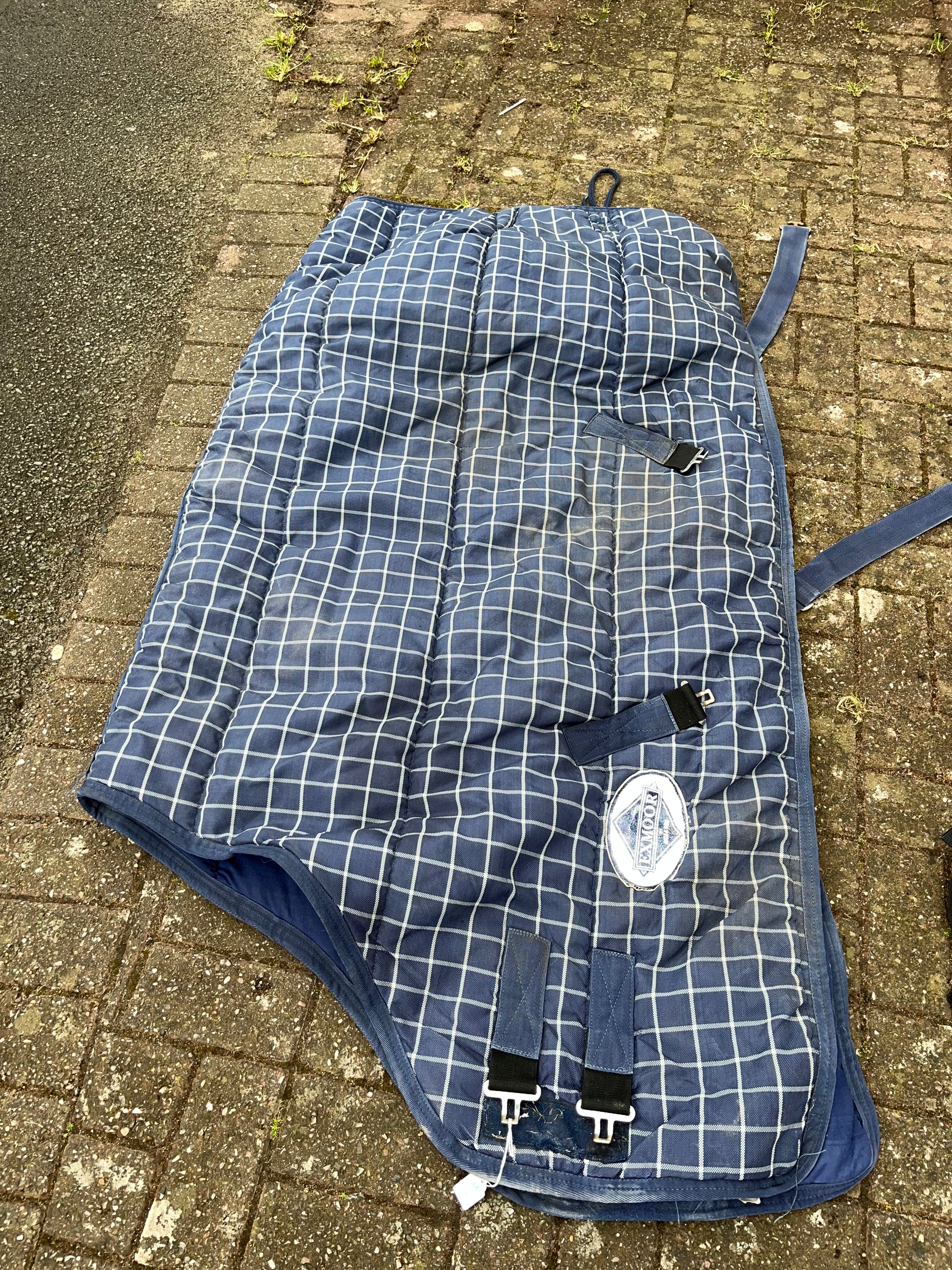 Exmoor Stable Rug 200g 5’9