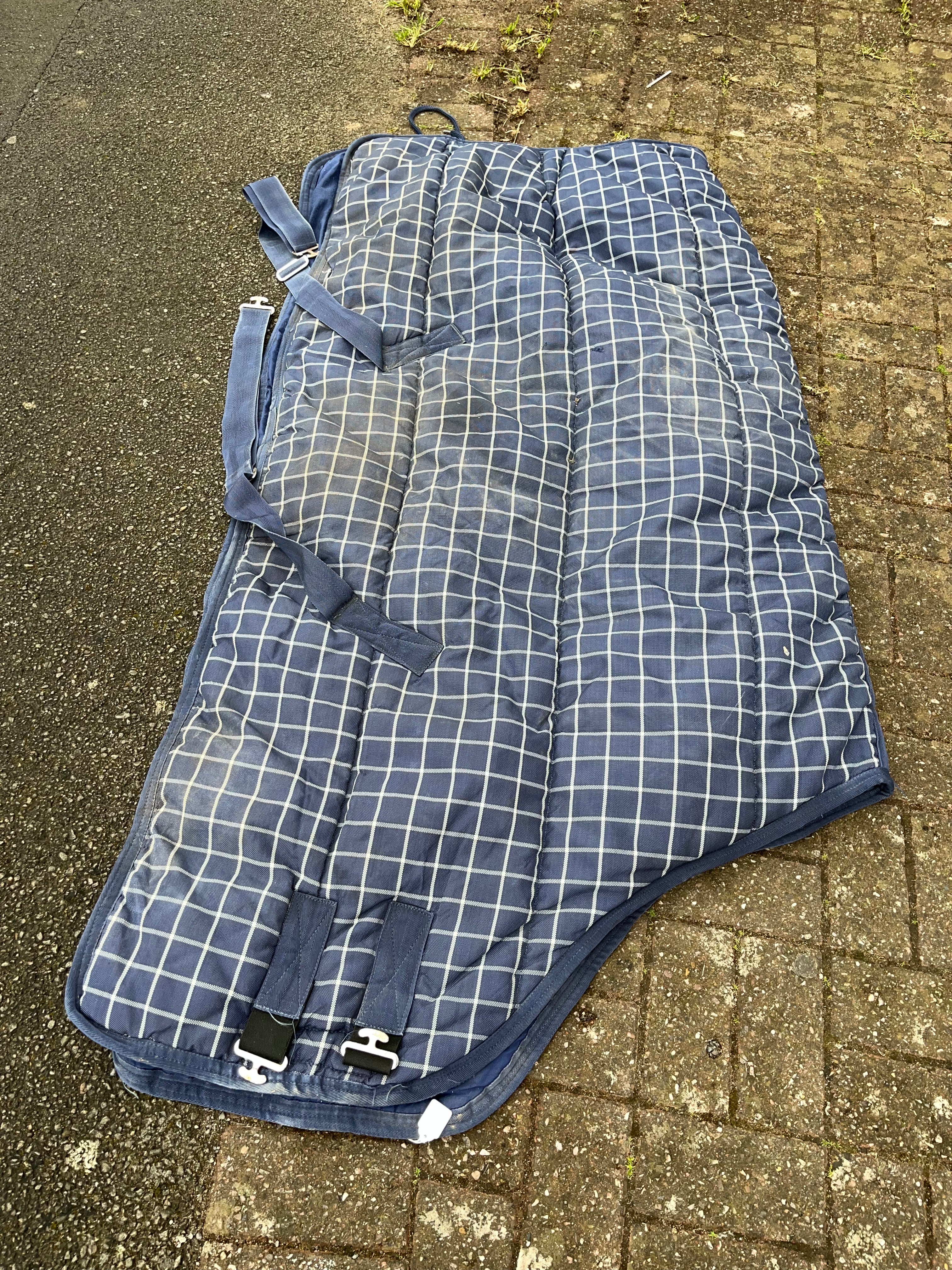Exmoor Stable Rug 200g 5’9