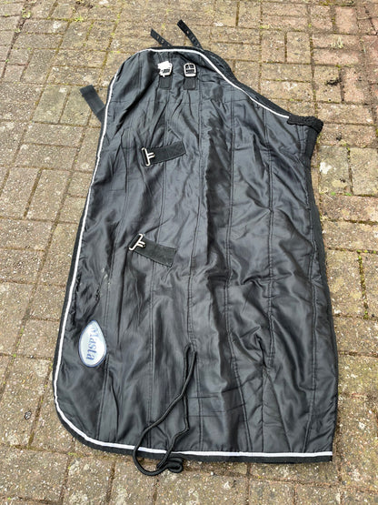 Masta Stable Rug 100g 4’6