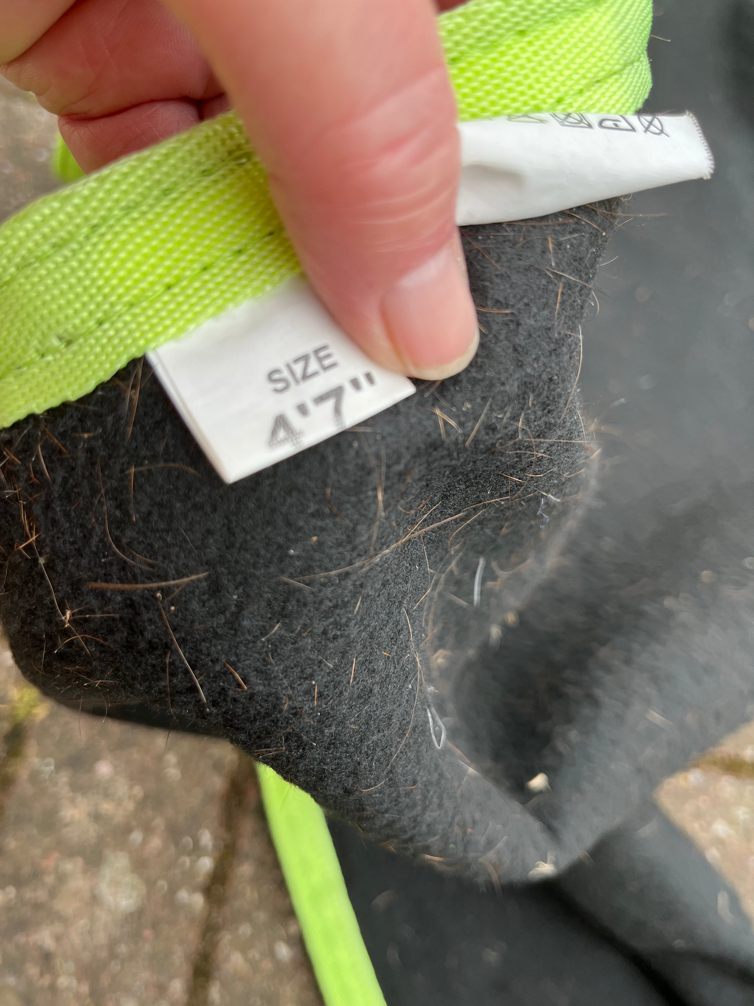 Hi Viz Fleece Lined Wrap Around Exercise Sheet 4’7