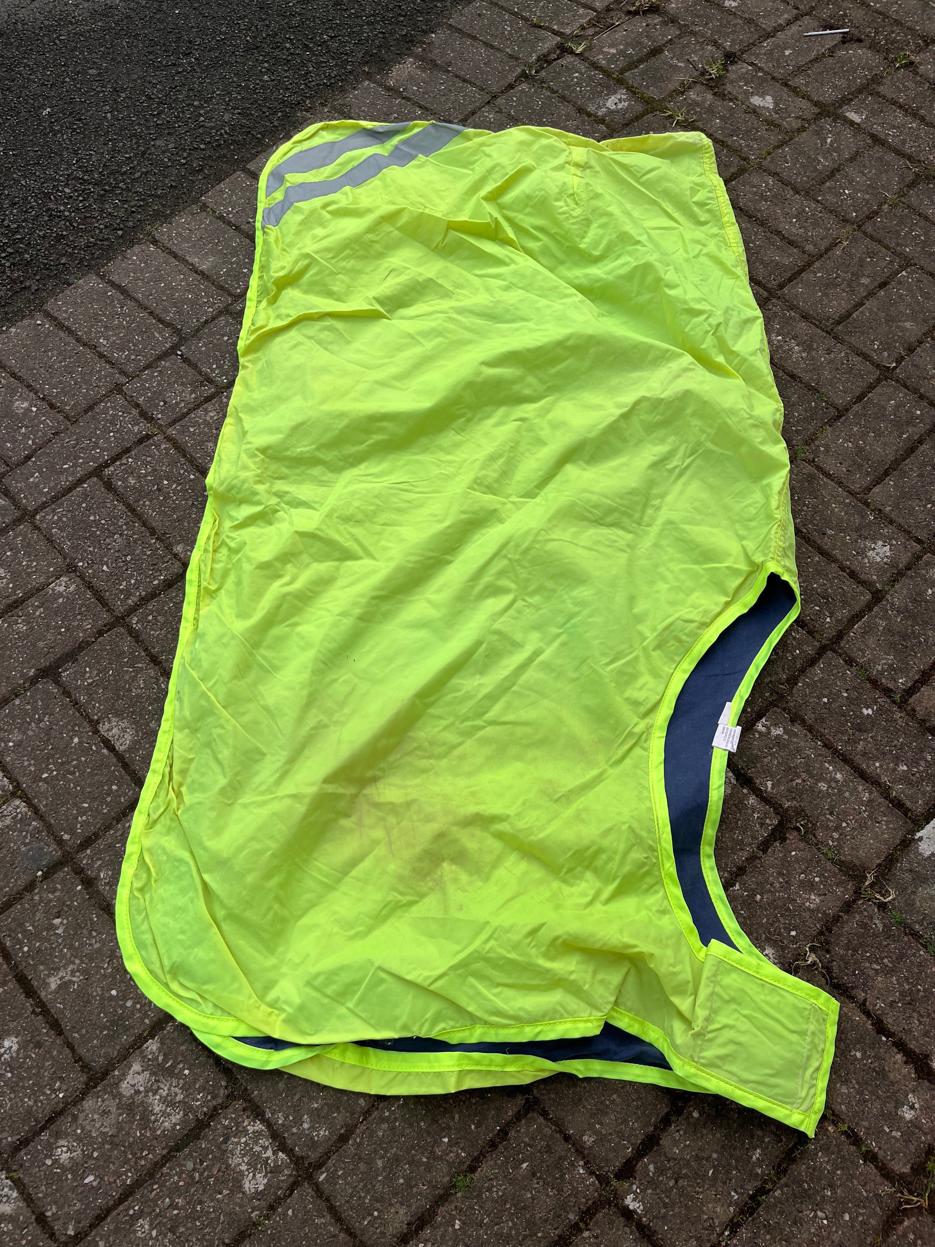 Luna Rider Hi Viz Exercise Sheet Size 5’0