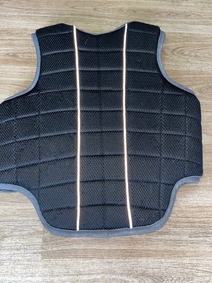Rhinegold Children’s Body Protector Size Medium 2018 Level 3