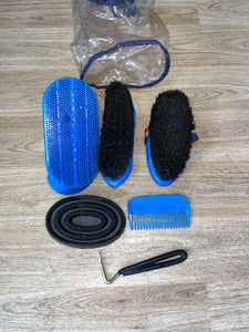 Grooming Kit