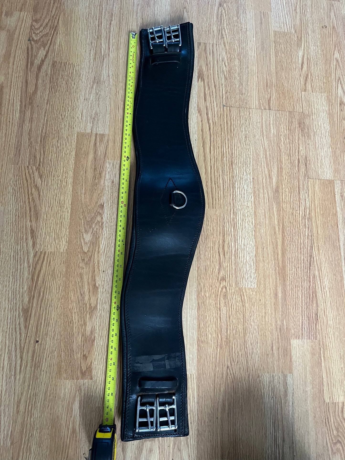 Black Padded Anatomical Dressage Girth 32”