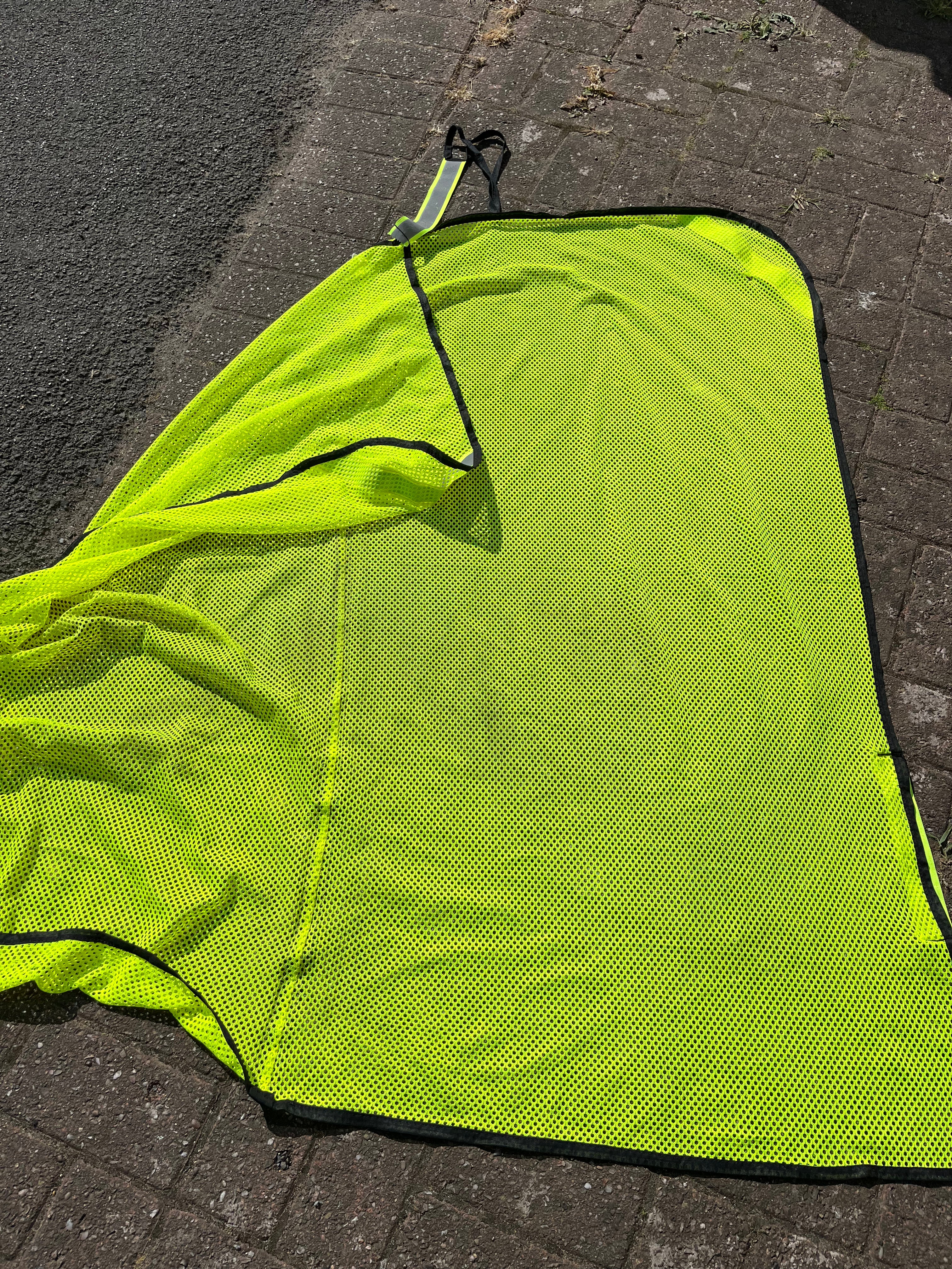 Mactack Mesh Reflective  Exercise Sheet