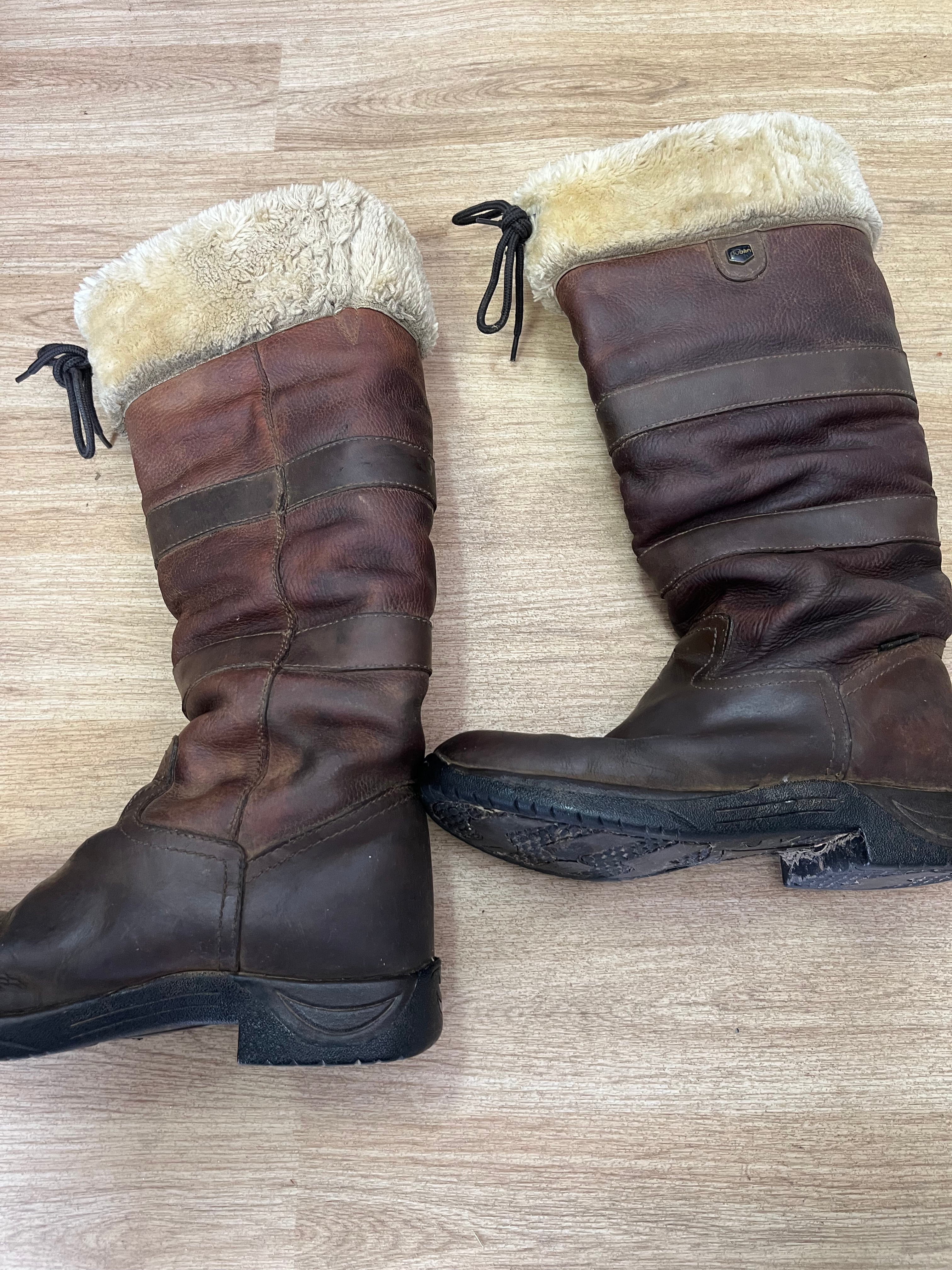 Dublin Country Boots Size 8 Regular Calf