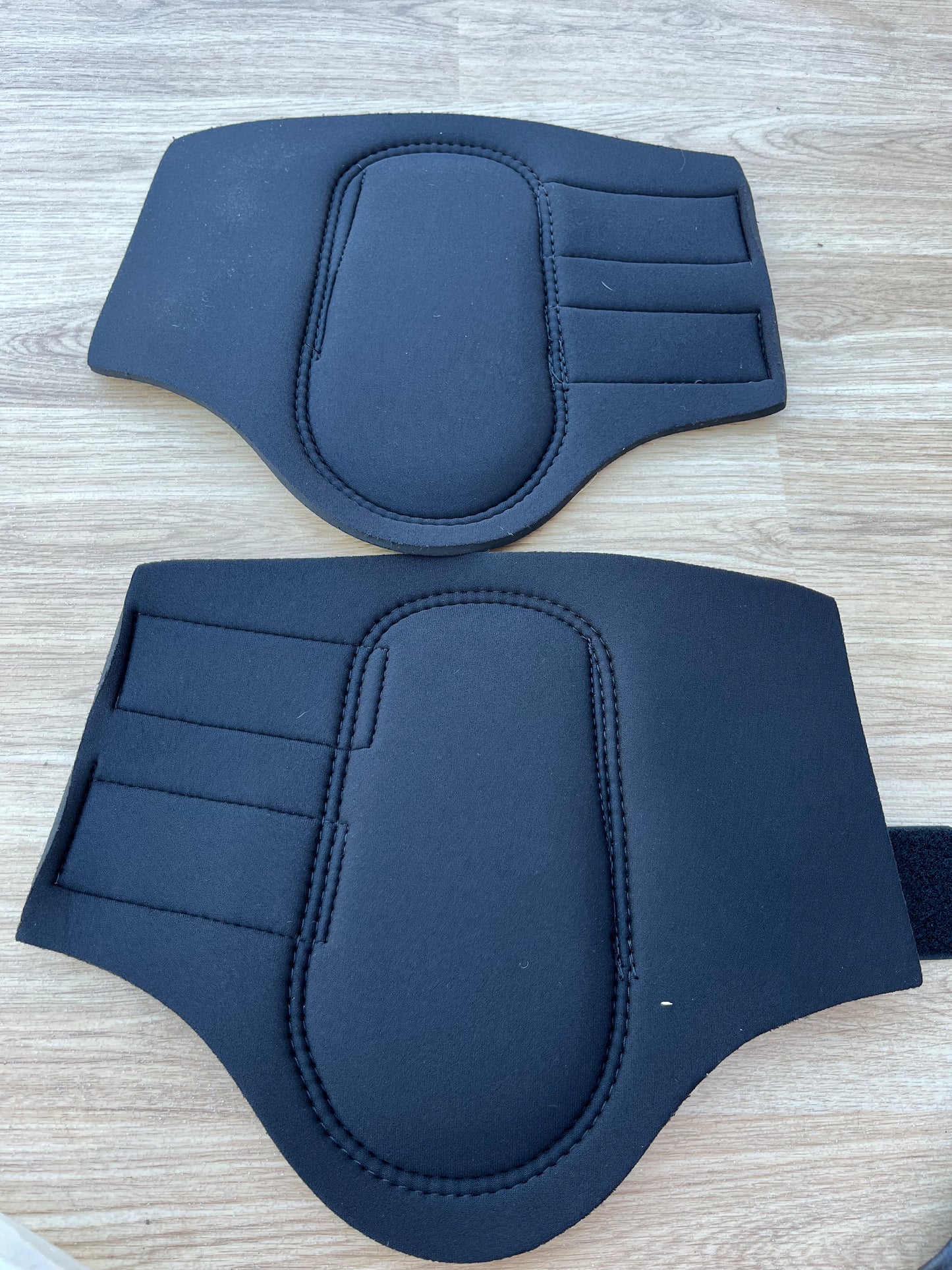 Wyvern Brushing Boots Large