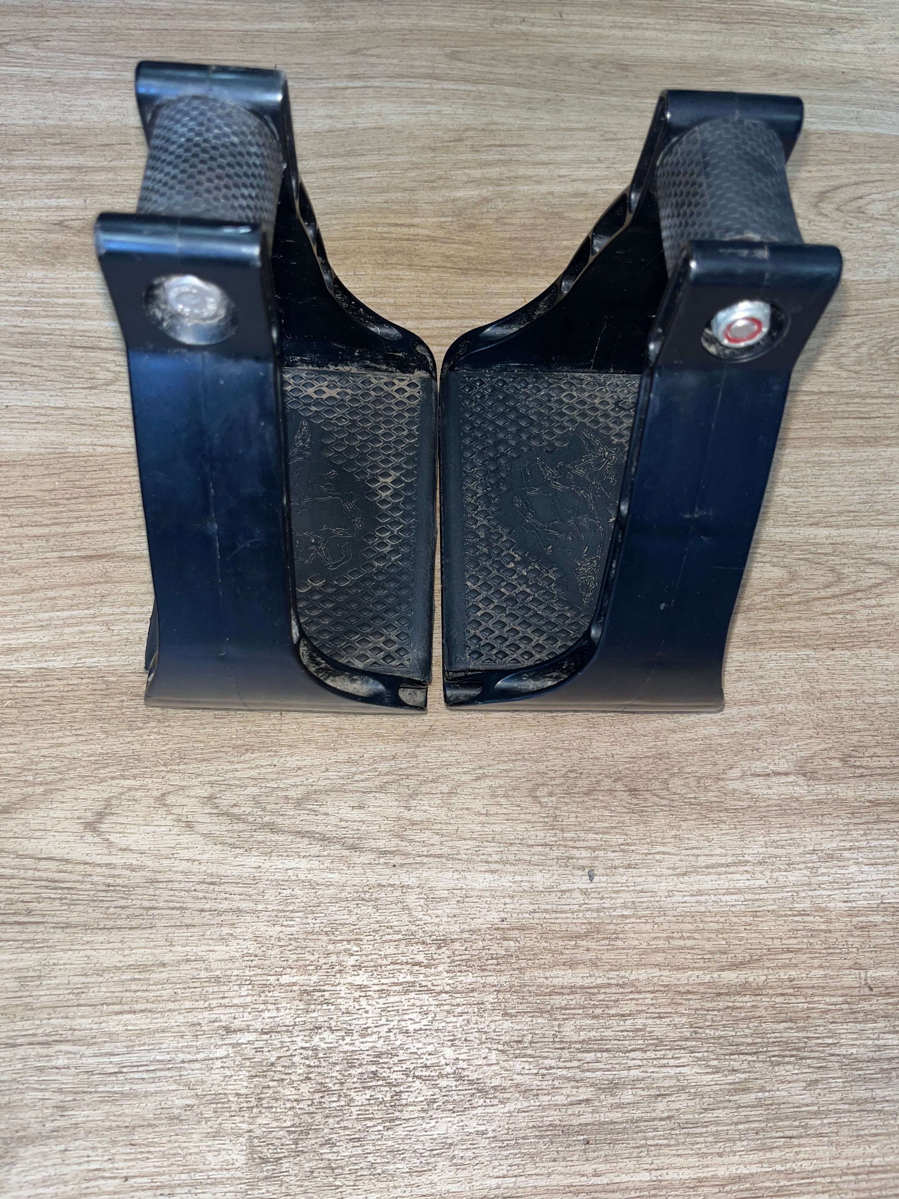 Western Stirrup’s 5’ 1/2