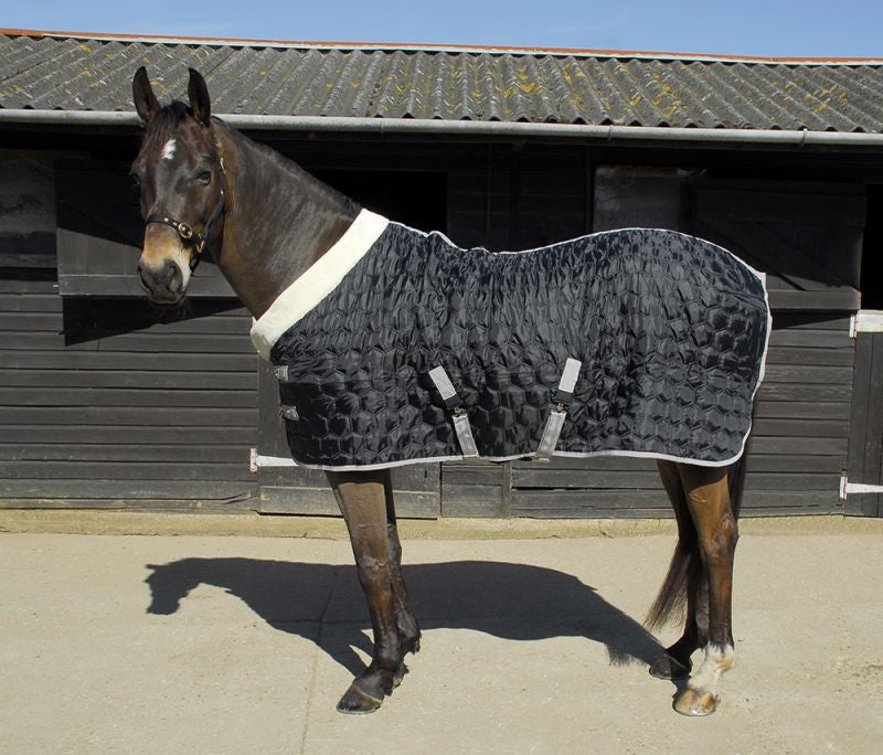 Detroit Hexagon Stable Quilted Rug