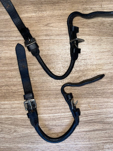 Black Pelham Roundings