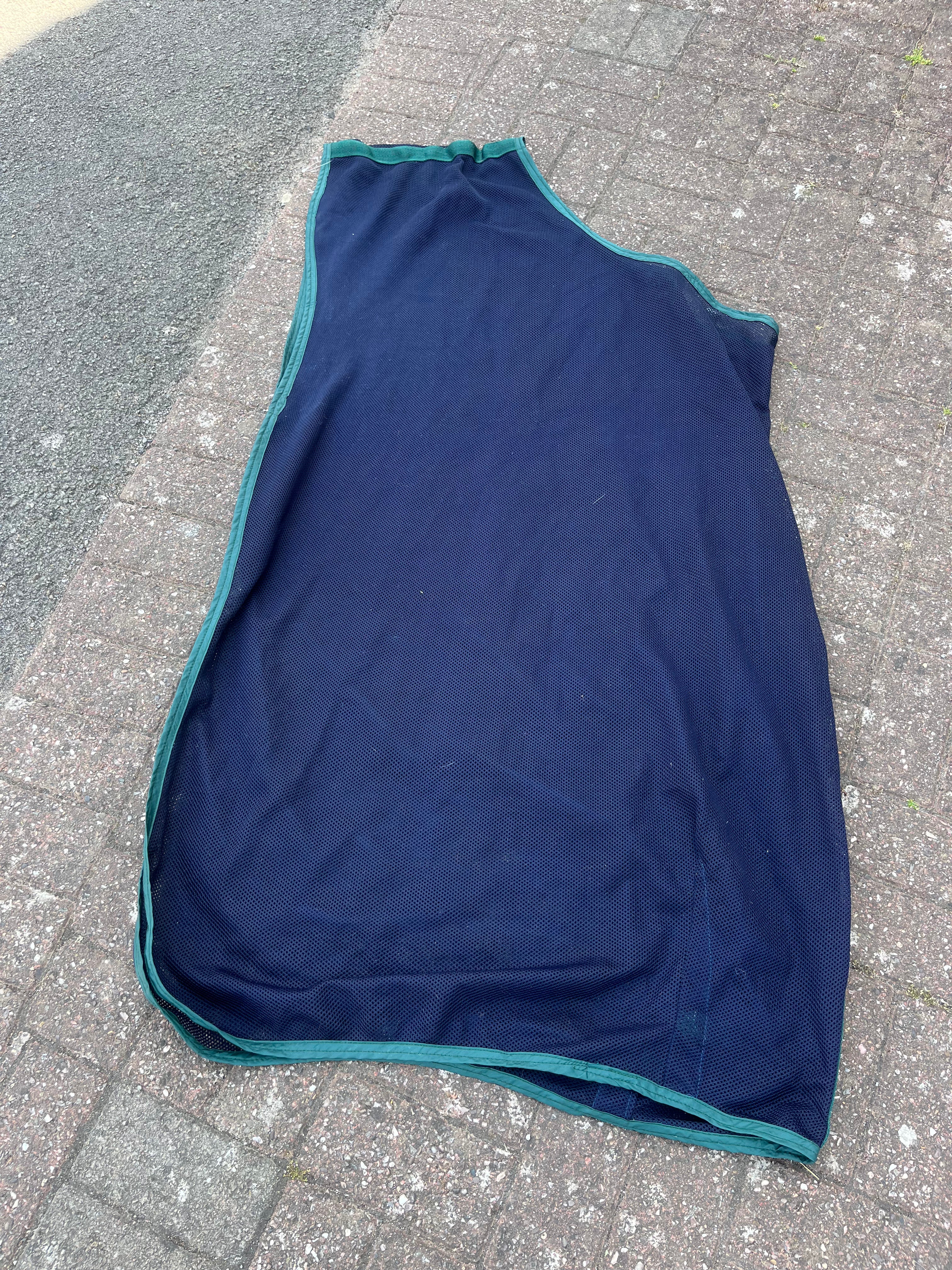 Mesh Exercise Sheet Size Small