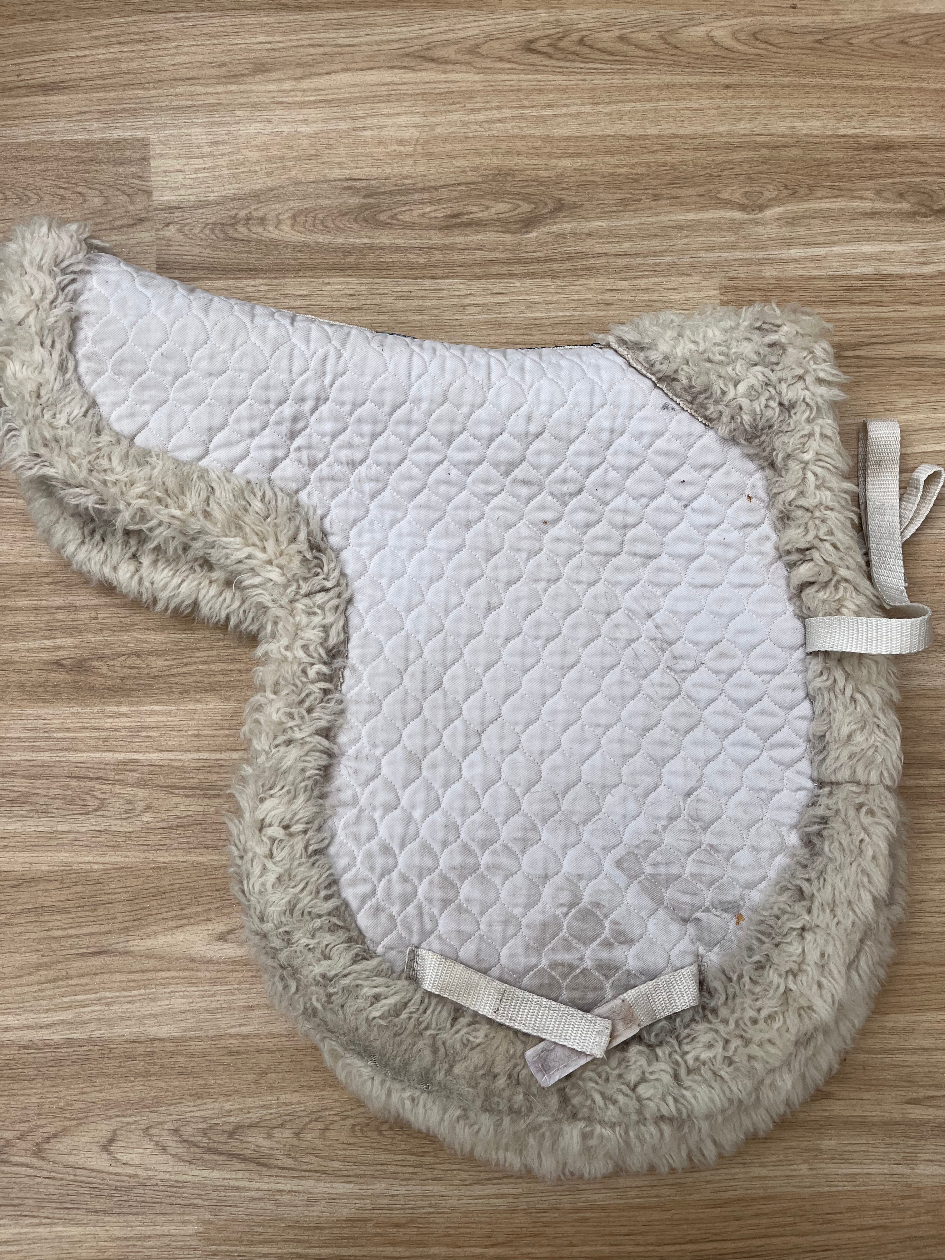 Nuumed Griffin Numnah Wool Full