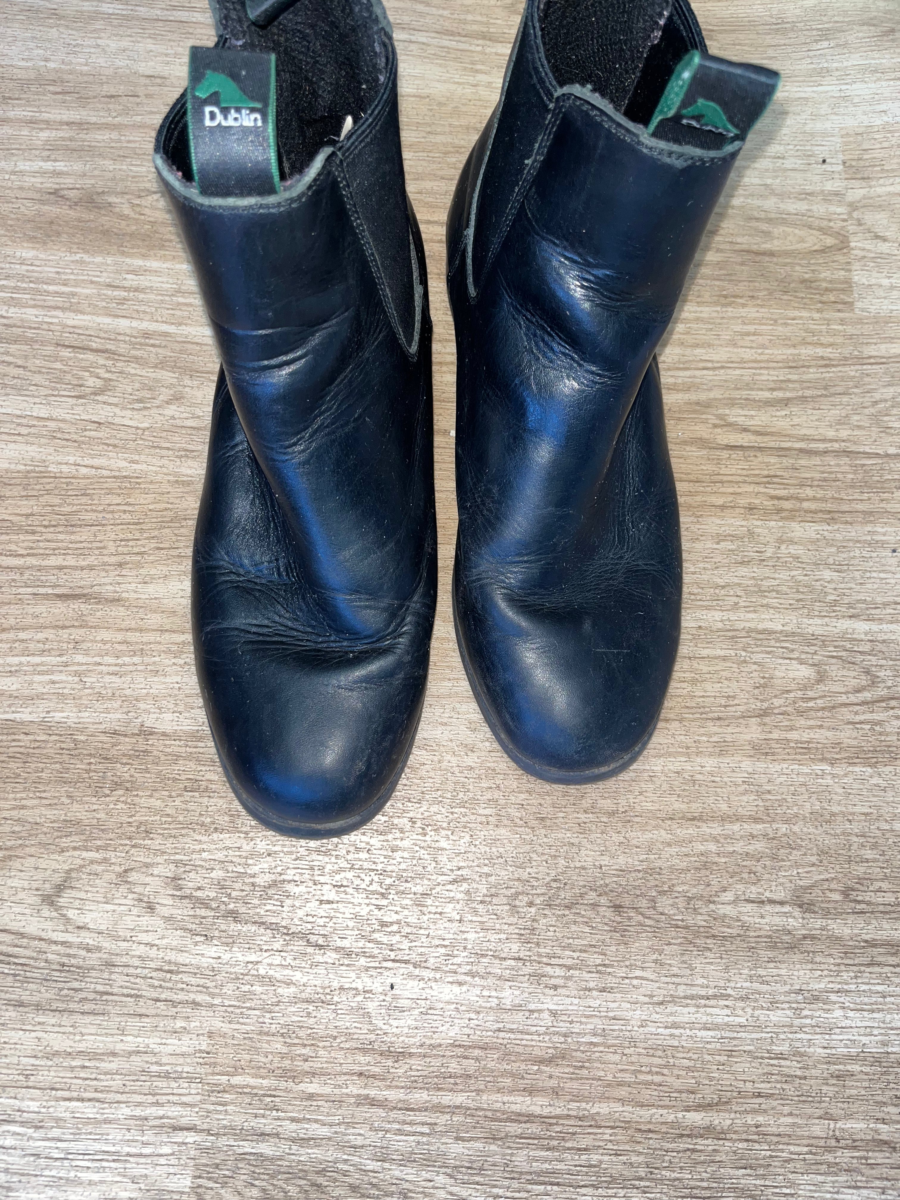 Dublin Ladies Short Black Jodphur Boots Size 4