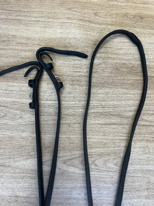 Black Plain Thin Reins Cob #70