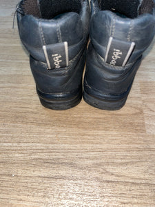 Toggi Short Boots Size 5