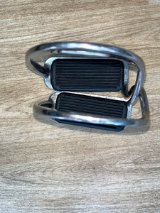 Bent Leg Stirrups 4’ 1/4