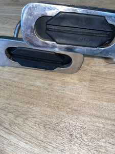 Bent Leg Stirrups 4’ 1/4