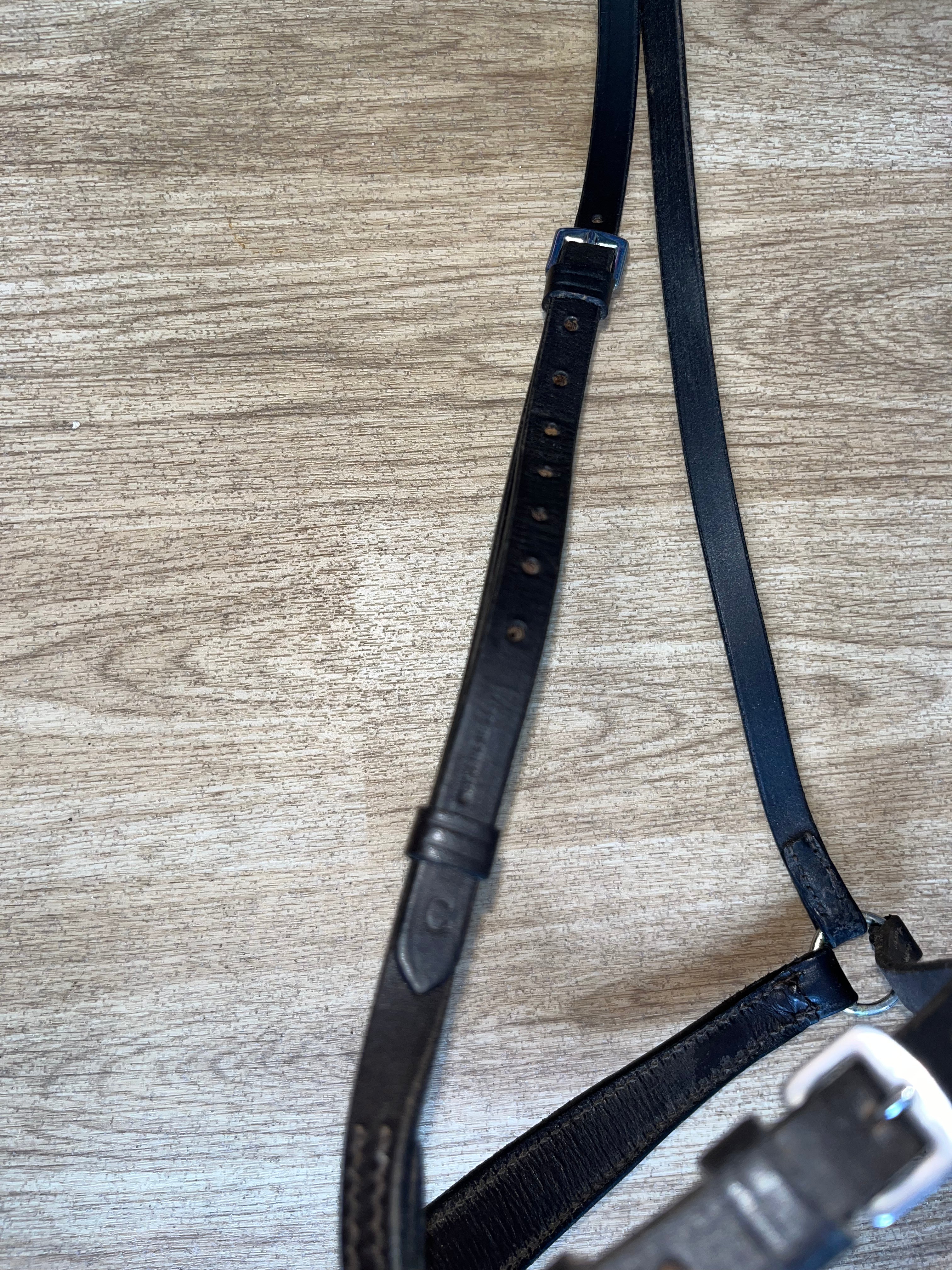 Nose Drop Nose Band Black Cob #76