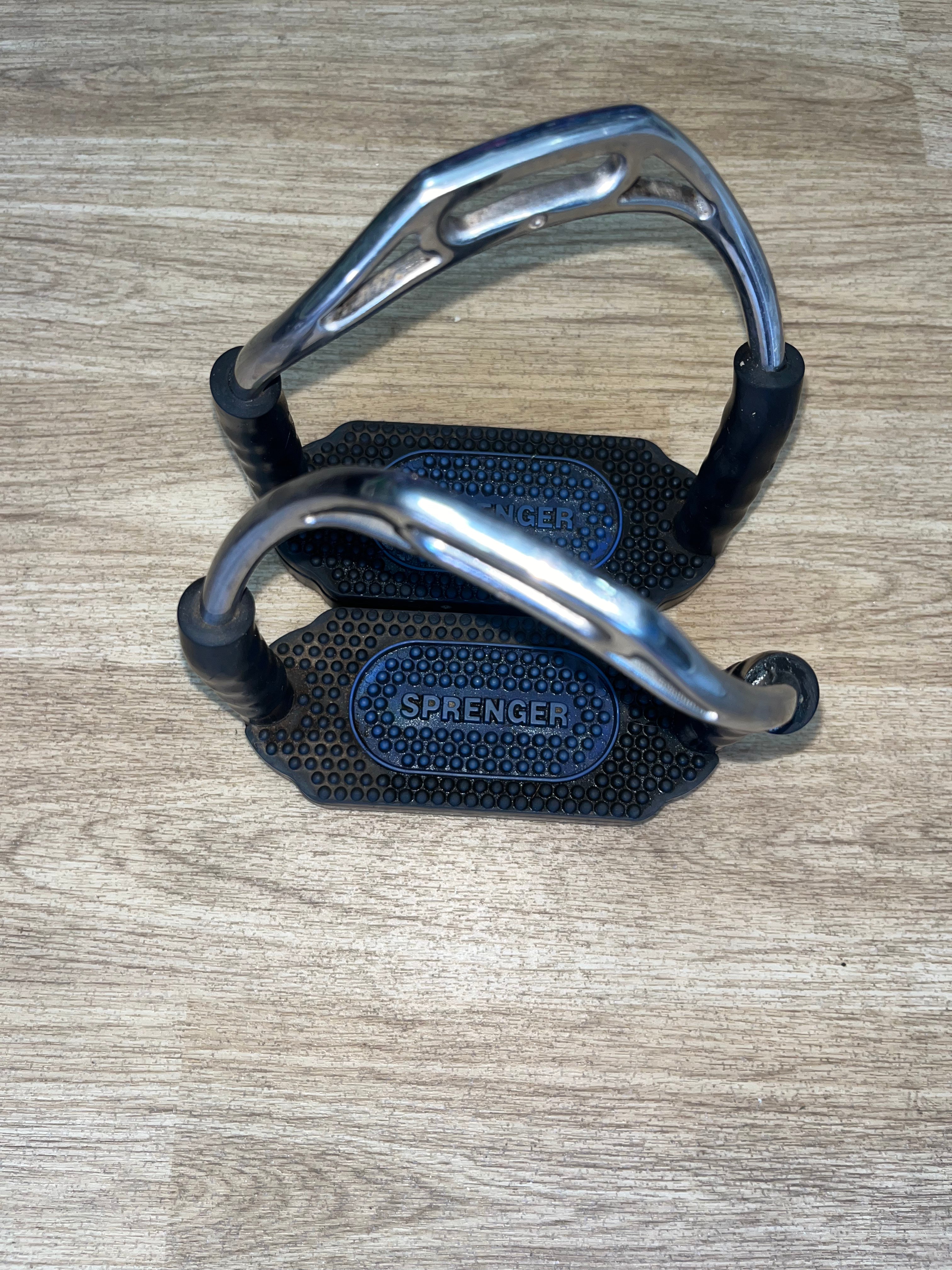 Sprenger Bow Balance Safety Stirrup’s 5”