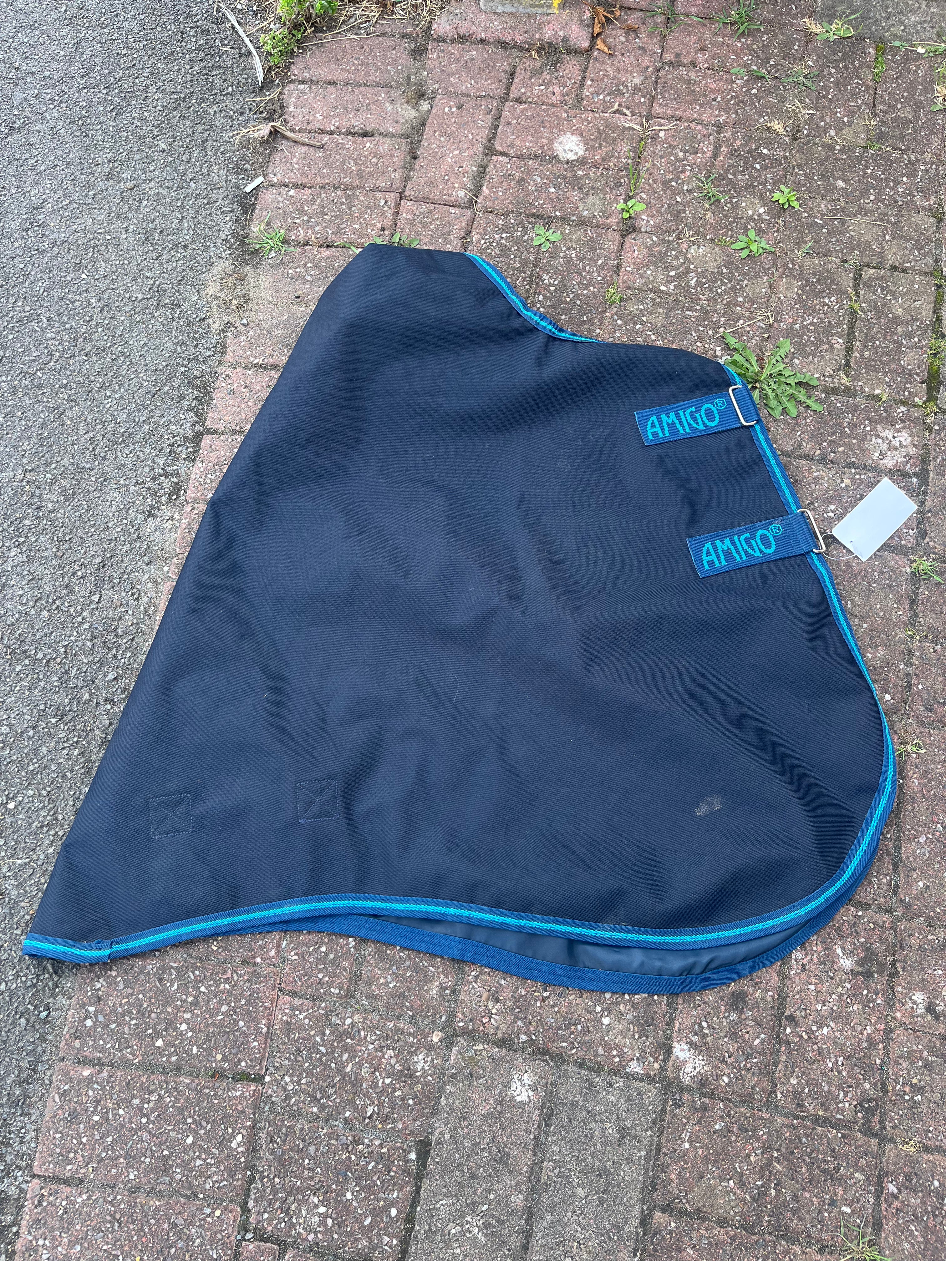 Amigo Horseware Ireland Turnout Neck No Fill Large