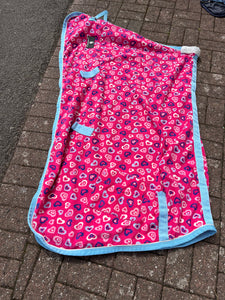 Derby House Hearts Fleece Rug 5’3