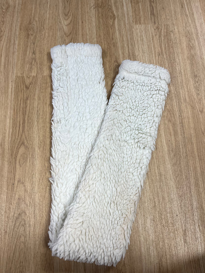 Girth Sleeve Fluffy