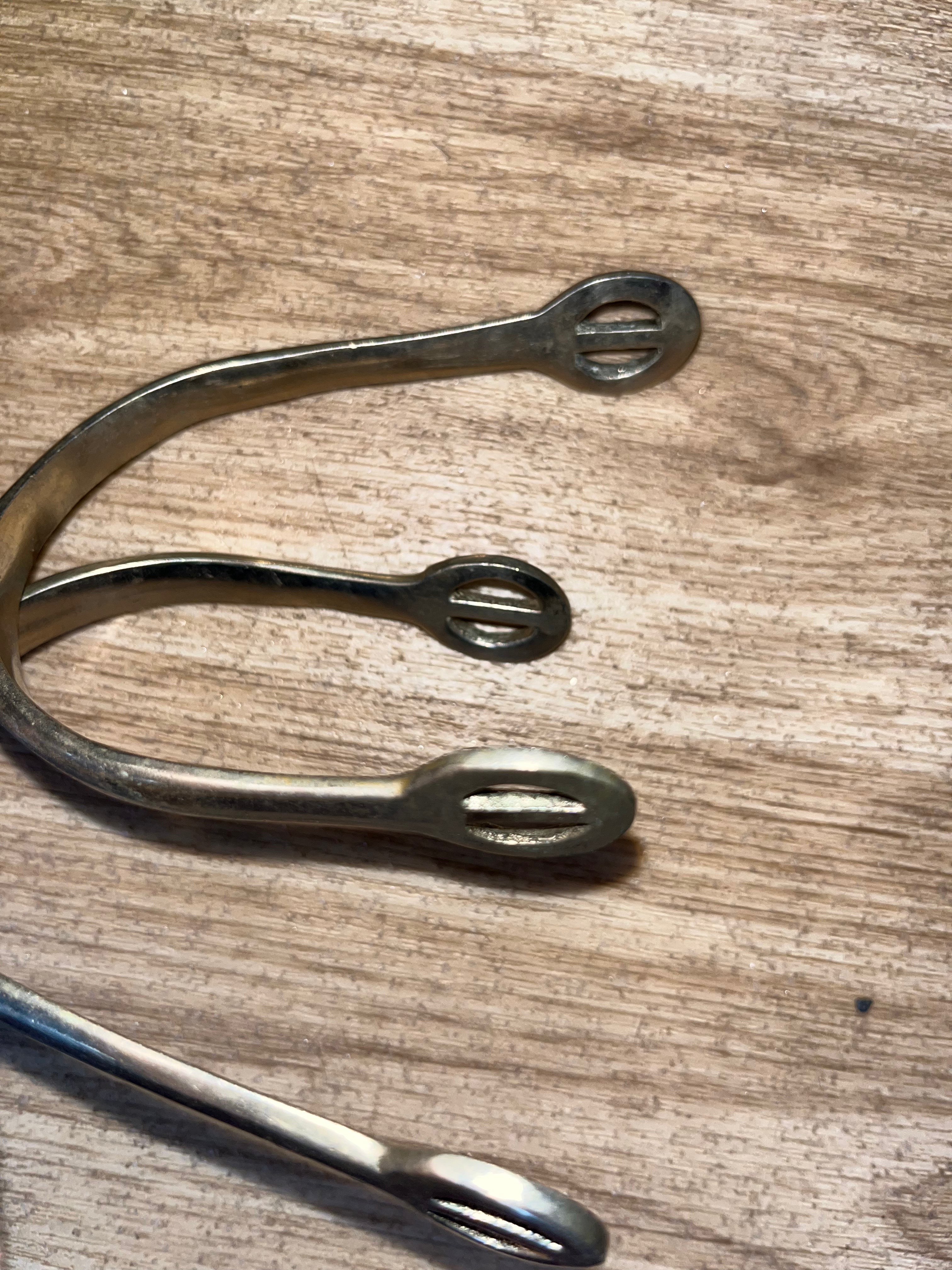 Adult Spurs