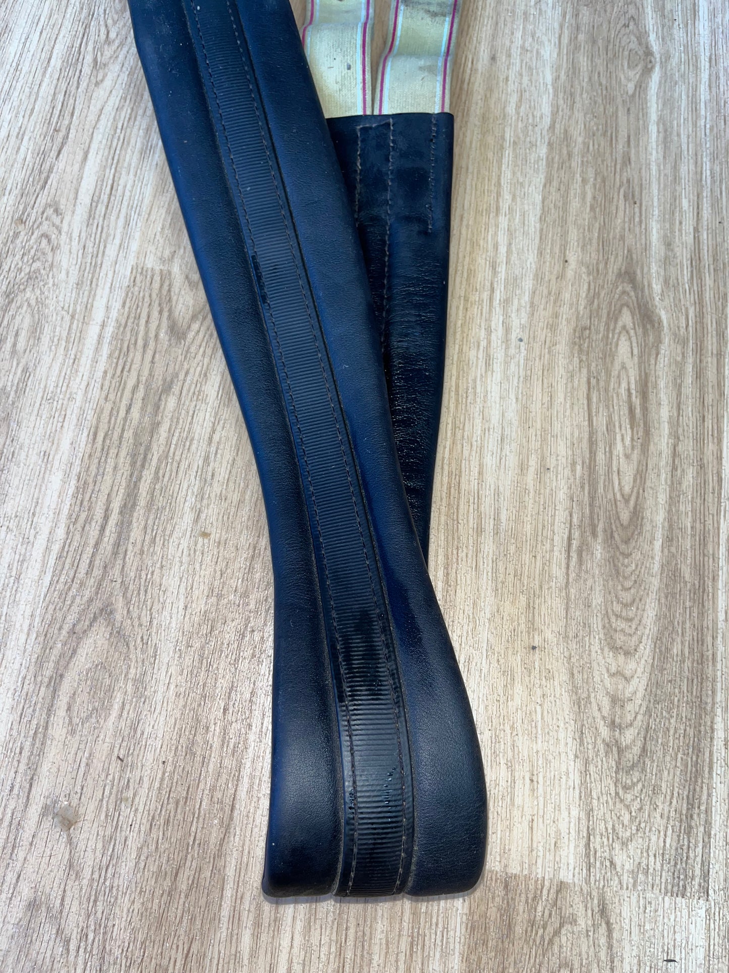 Leather Look Girth 46’ Black