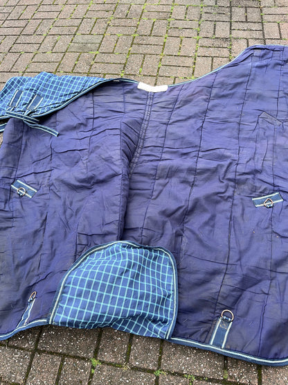 Stable Rug 5’9 150g